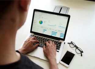 SEO Wertet Analyse für Zahnarzt aus